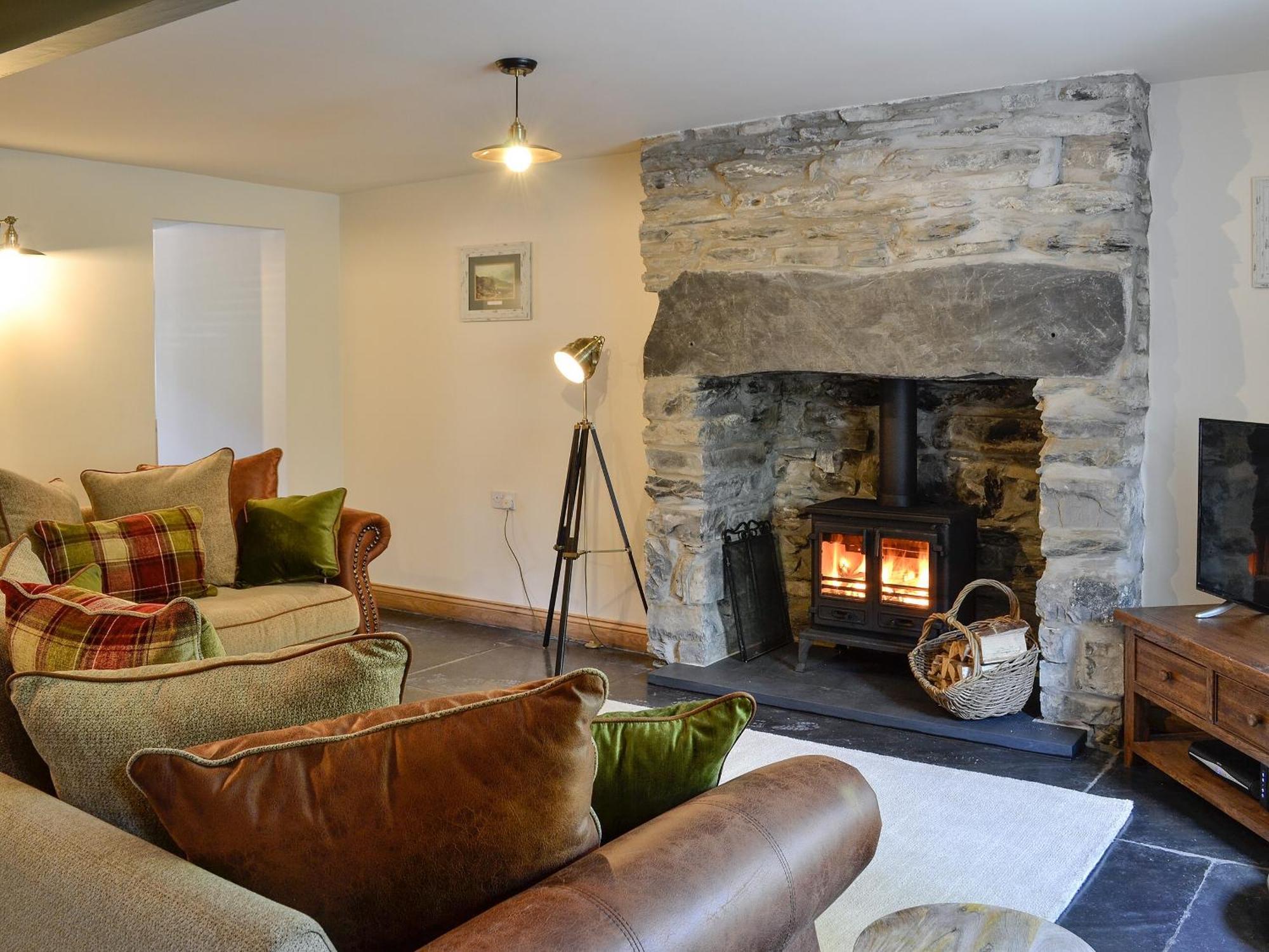 Maybill Cottage Penmachno Exterior photo